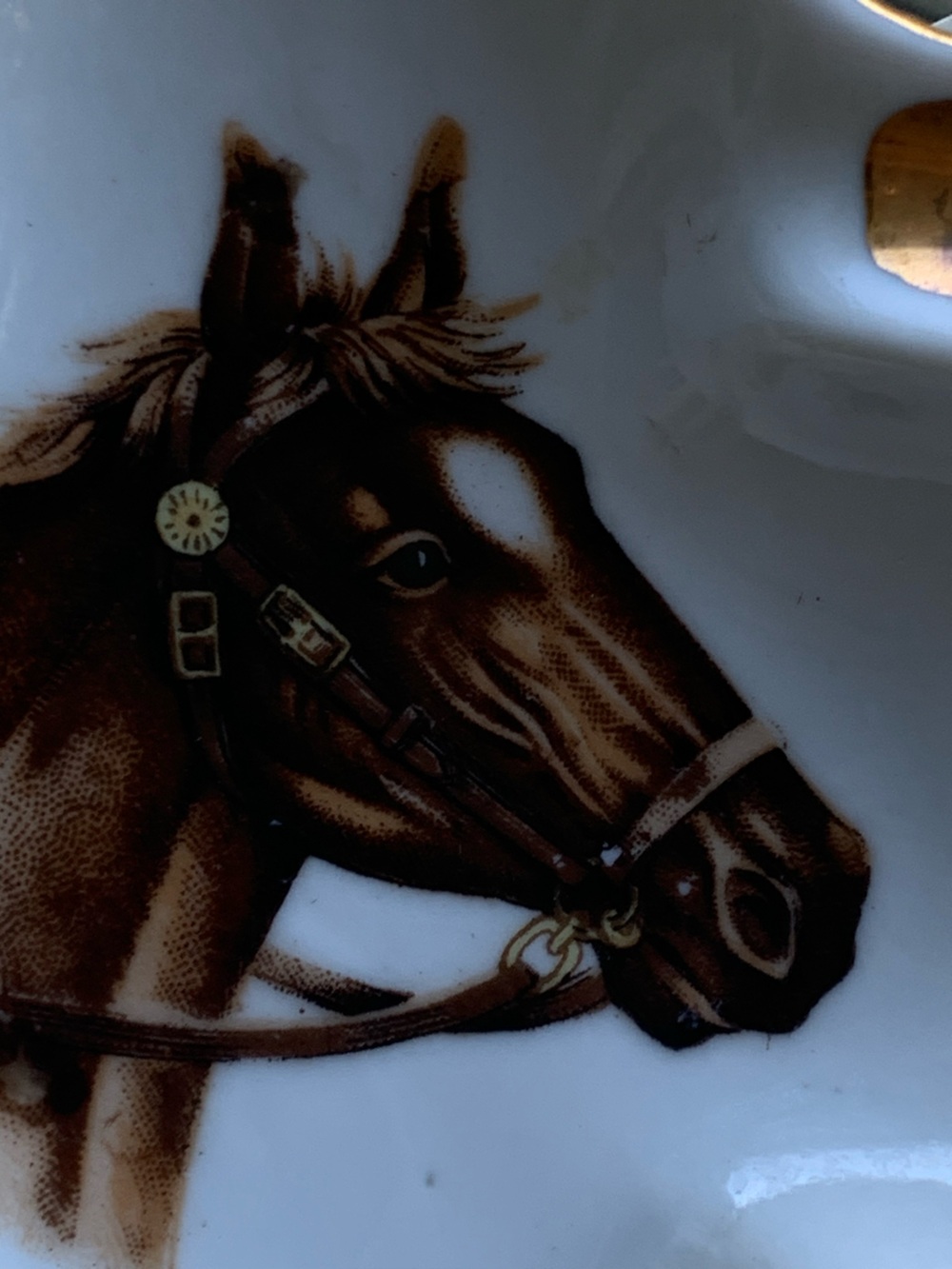 Vintage Mid Century Horse Porcelain Ashtray Gold Accents - Picture 2 of 4
